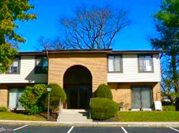5007 W Brigantine Ct, Wilmington, DE 19808