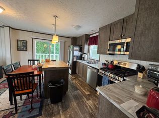 142 Apollo Ave #142, Flushing, MI 48433