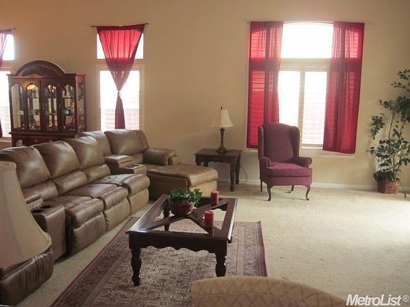 3rd image of 1553 Sophie Ln