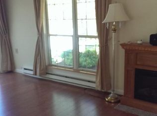 738A Chatham Ln, Manchester, NJ 08759