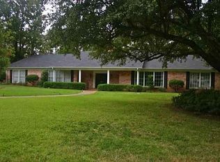 207 Georgian Ter, Texarkana, AR 71854