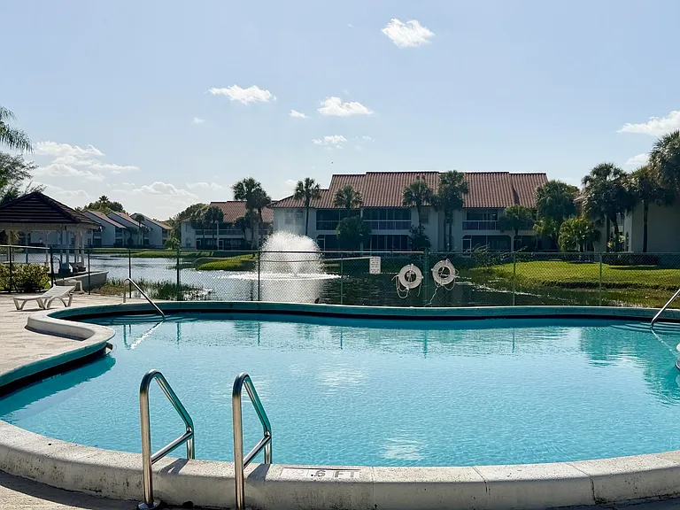273 Cypress Point Dr — Photo 14