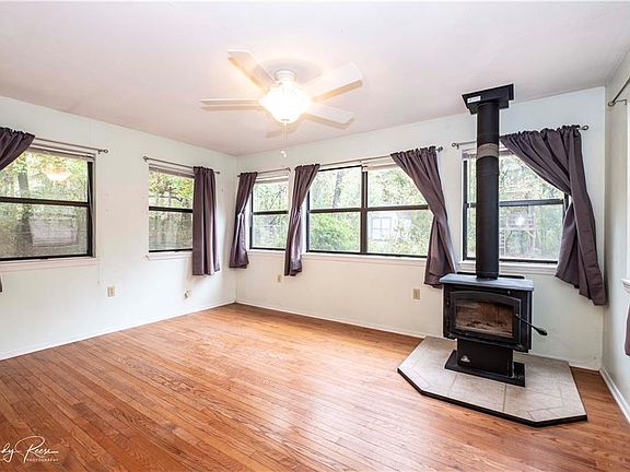 4th image of 5 Aycock Ln