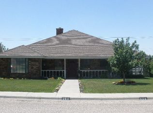 304 Canyon Crest Dr, Amarillo, TX 79124
