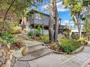 19643 Valley View Dr, Topanga, CA 90290