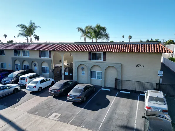 6750 Beadnell Way Unit 39, San Diego, CA 92117