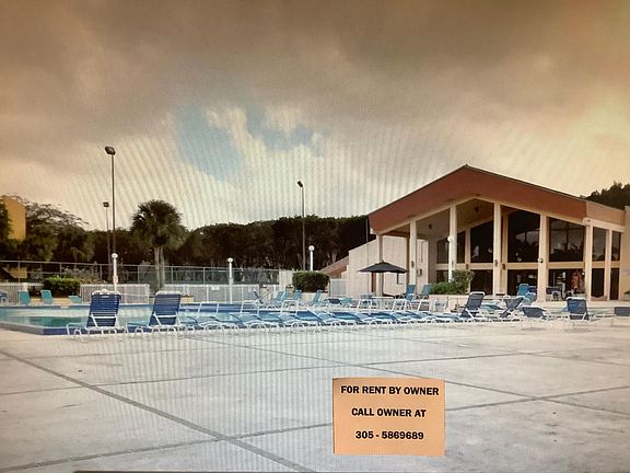 Second Pool Area