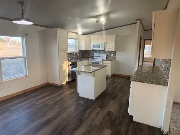 7600 Blue Gill Ln, El Reno, OK 73036