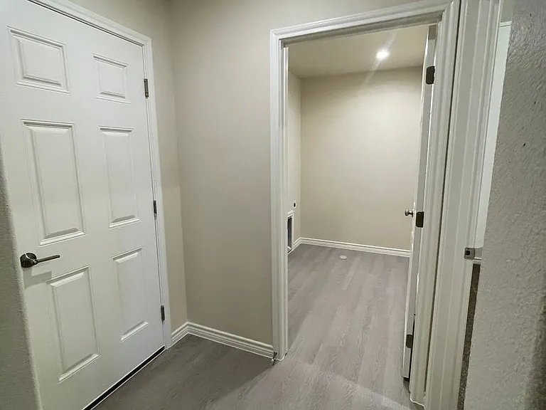 1312 Bajada St — Photo 9