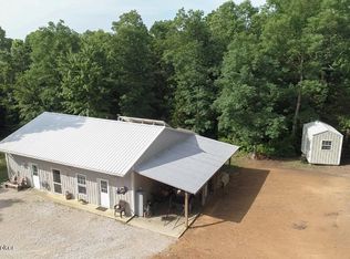 2050 Flat Rock Rd, Munfordville, KY 42765