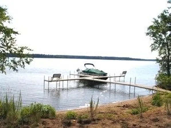 W4054 29th St, Necedah, WI 54646