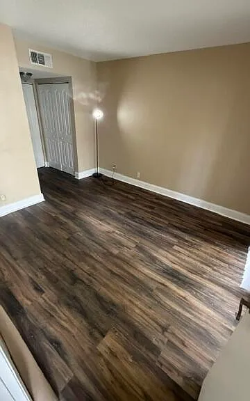 1536 SE Royal Green Cir #104 — Photo 21