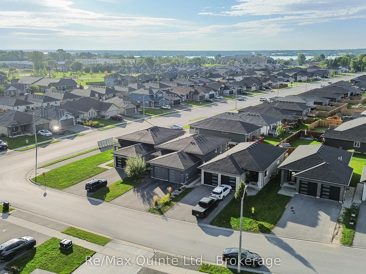 2 bed, $2,300 — Photo 4