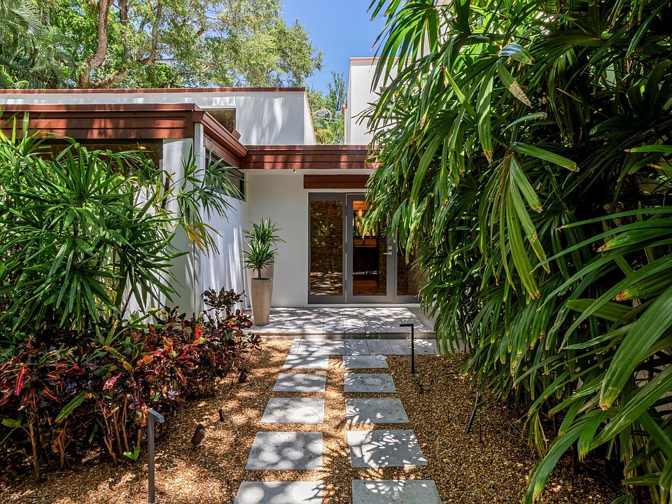 1st image of 761 Aurelia Street
