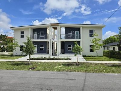 511 SW 1st Ave, Hallandale Beach, FL, 33009
