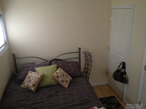5th image of 14 Pilgrim Ln