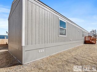 140 Hall St, Dayton, NV