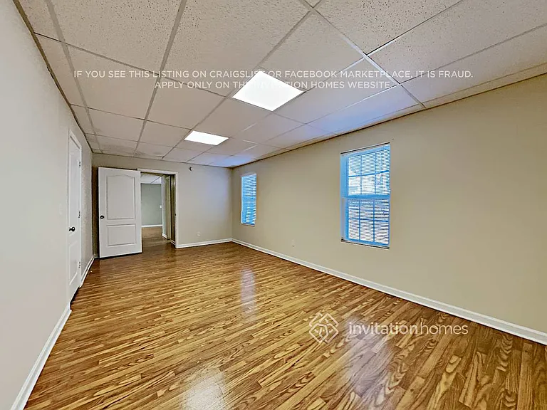 174 Saint Ann Cir — Photo 11