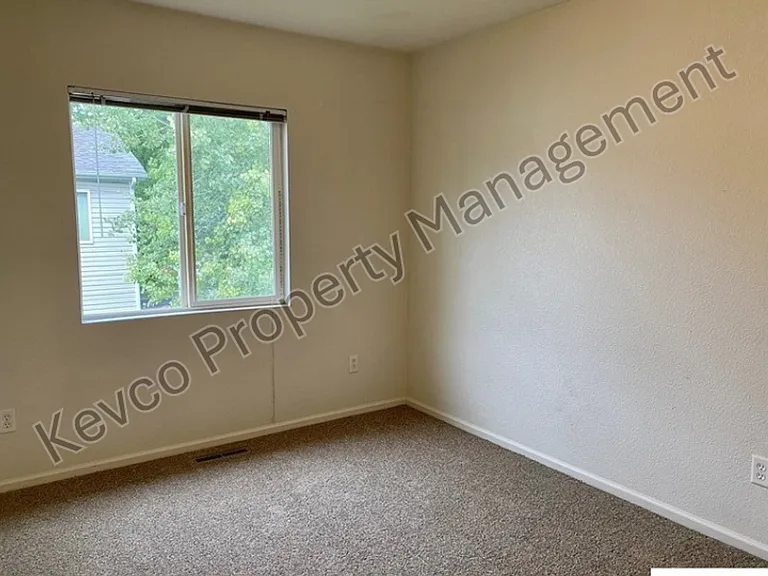3433 Bale Dr — Photo 12
