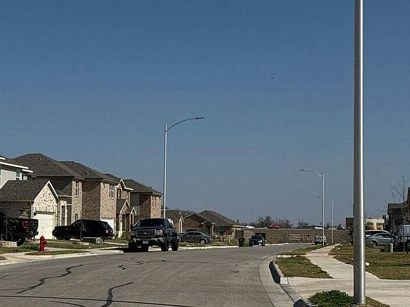5th image of 14416 Allard Dr