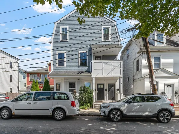 20 Carlton St #1, Somerville, MA 02143