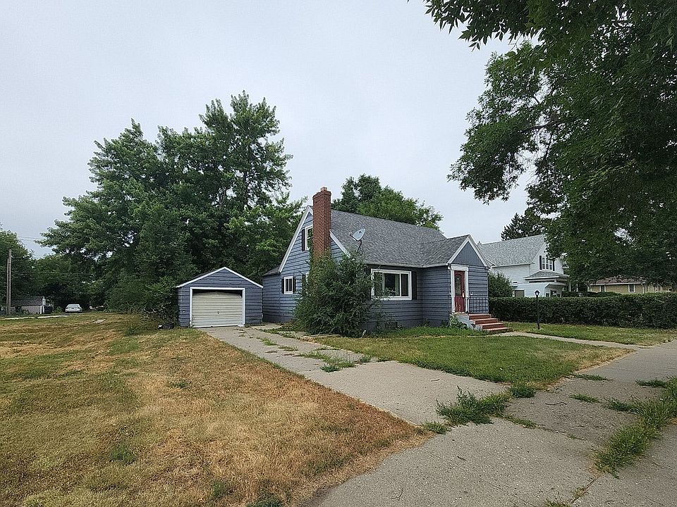 1115 N Main St, Mobridge, SD 57601 Zillow