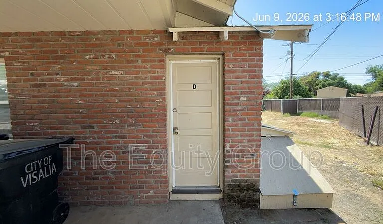1205 N Willis St #D — Photo 2