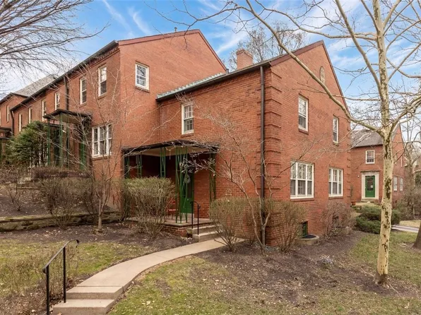 401 Olympia Rd, Mt Washington, PA 15211