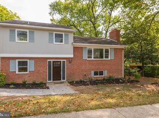6900 30th St N, Arlington, VA 22213