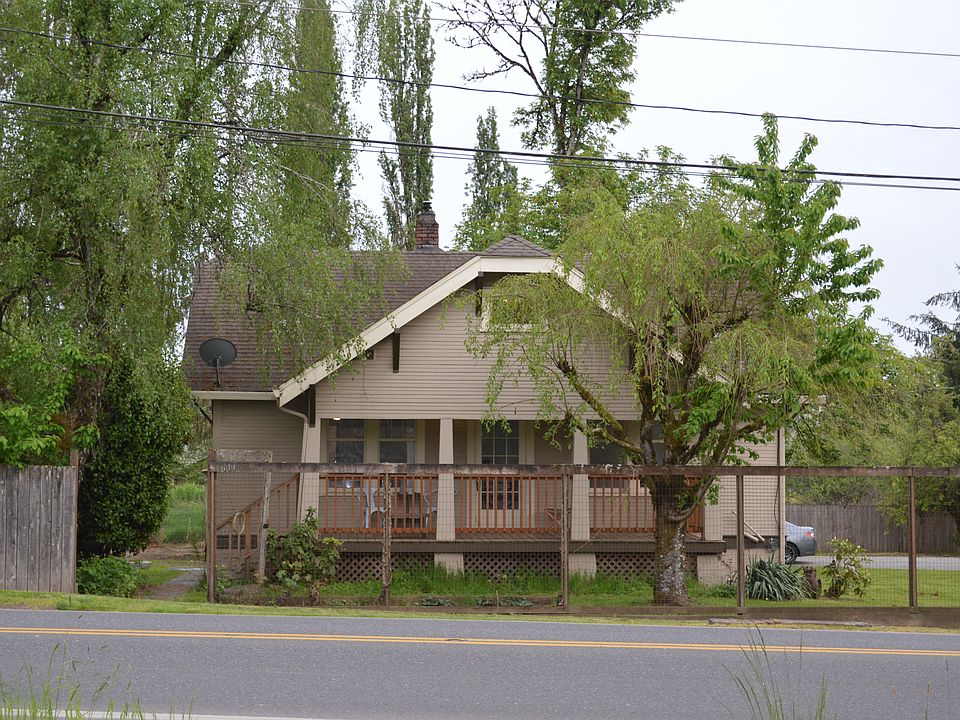 1st image of 18007 NE 159th St