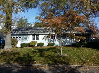 208 Conifer Dr, Forked River, NJ 08731