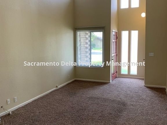 2nd image of 1238 Crisp Ct