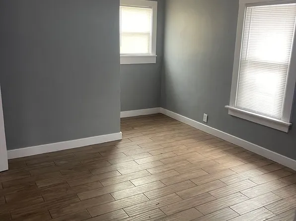 924 Leo St, Dayton, OH 45404