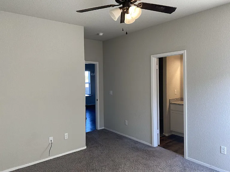 6611 Warrington Rd — Photo 20