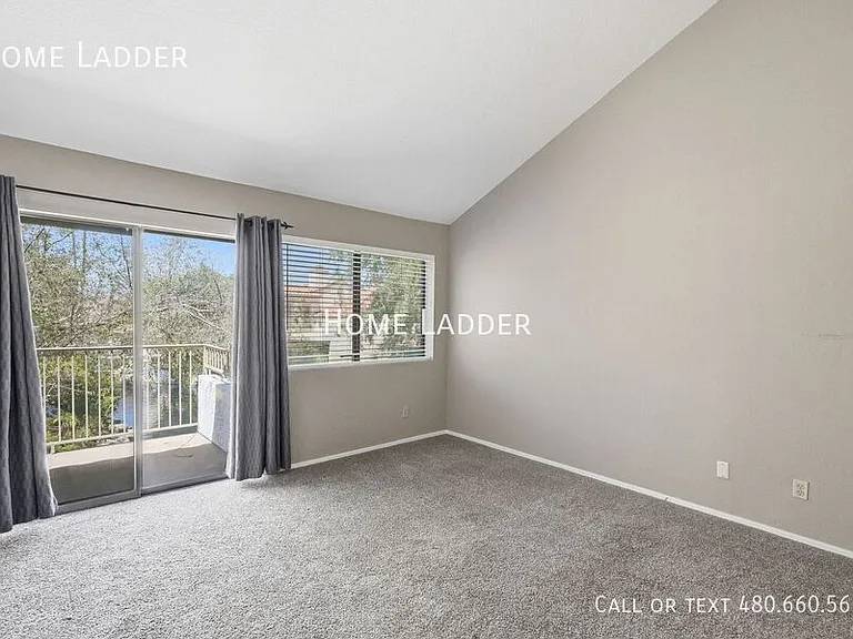 514 S Marina Dr — Photo 18