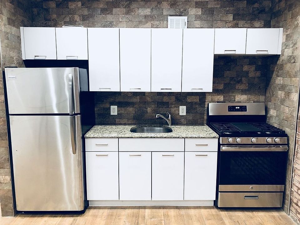 1st image of 615 Marcy Ave Ste 1
