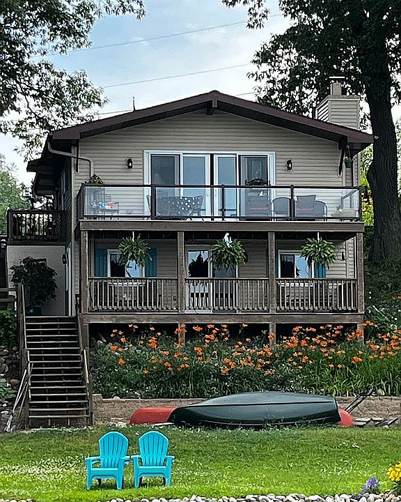 2nd image of 1250 Ridge Rd