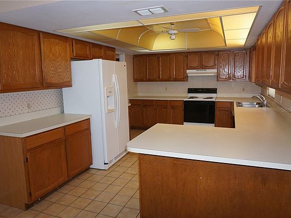 2nd image of 507 Little Lake Ct