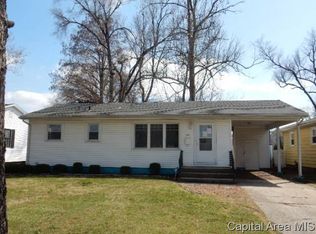 2620 Manor Ave, Springfield, IL 62703