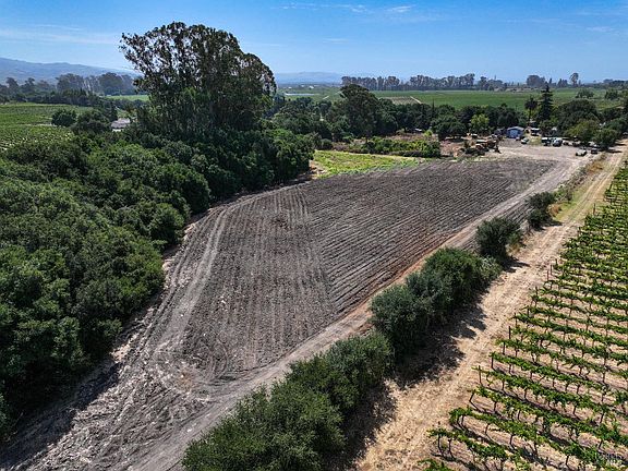 2nd image of 3316 Sonoma Highway