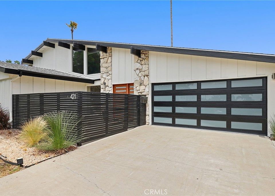1st image of 421 Larry Ln