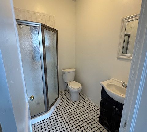 3rd image of 121 Liberty Pole Way APT 100
