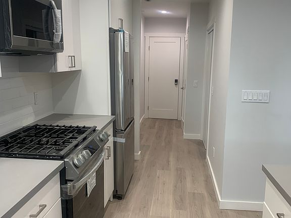 4th image of 626 Natoma St Unit 1