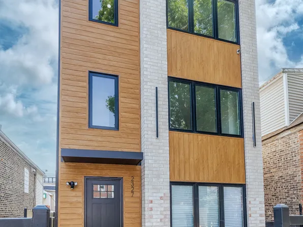 3215 W Fulton St, Chicago, IL 60624
