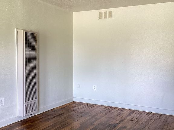 2nd image of 221 S Avenue J