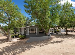 2322 Manzanita Rd, Pinon Hills, CA 92397