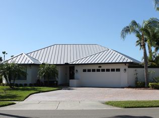 6510 Seabird Way, Apollo Beach, FL 33572