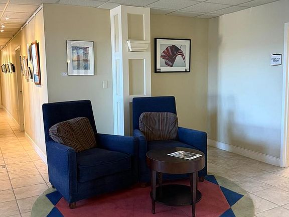 3rd image of 8501 Bayside Rd Unit 702