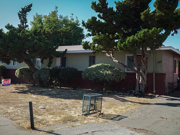 2nd image of 180 Selwyn Dr