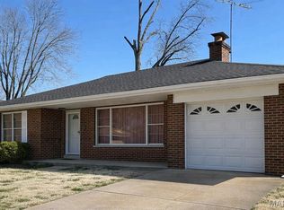 9220 Shadydale Dr, Saint Louis, MO 63136
